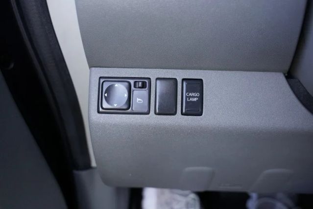2015 NISSAN FRONTIER CREW CAB SV PICKUP 4D 5 FT