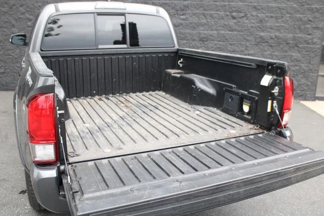 2016 TOYOTA TACOMA DOUBLE CAB TRD SPORT PICKUP 4D 5 FT