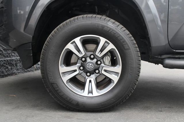 2016 TOYOTA TACOMA DOUBLE CAB TRD SPORT PICKUP 4D 5 FT