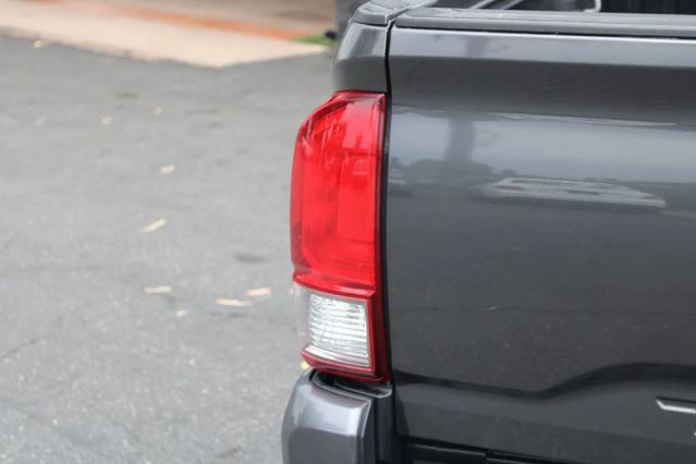 2016 TOYOTA TACOMA DOUBLE CAB TRD SPORT PICKUP 4D 5 FT