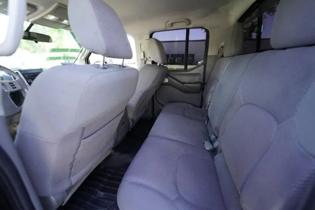2015 NISSAN FRONTIER CREW CAB SV PICKUP 4D 5 FT