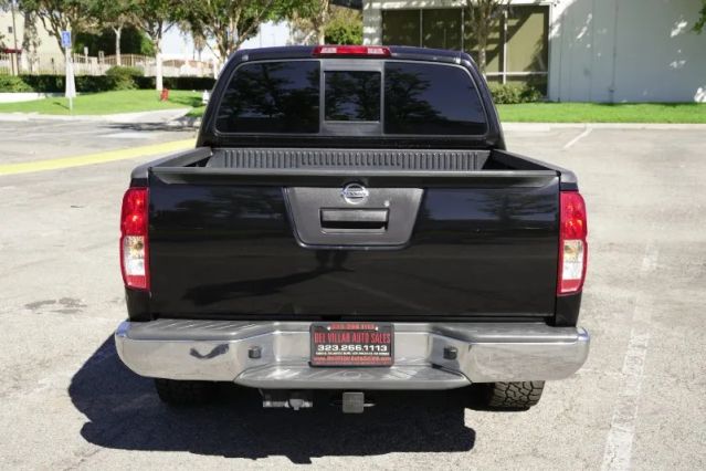 2015 NISSAN FRONTIER CREW CAB SV PICKUP 4D 5 FT
