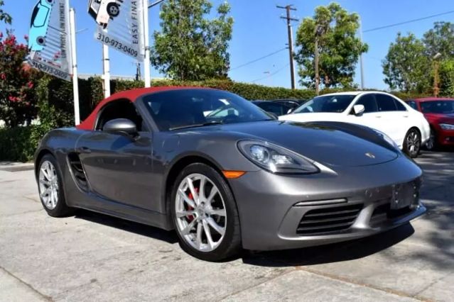 2018 PORSCHE 718 BOXSTER ROADSTER 2D