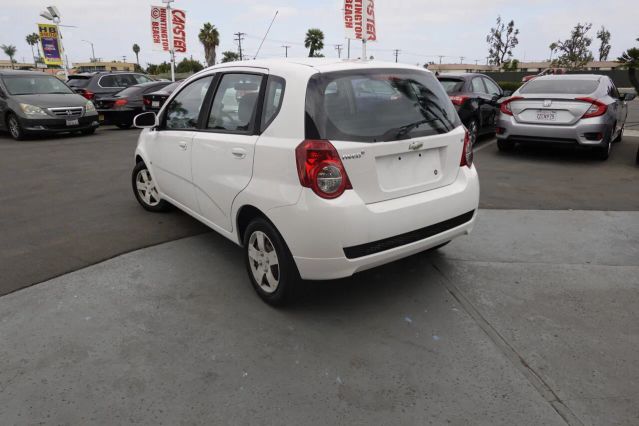 2009 CHEVROLET AVEO AVEO5 LT HATCHBACK SEDAN 4D