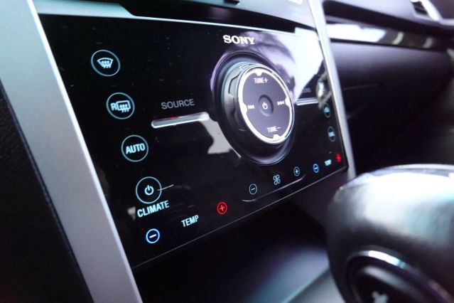 2015 FORD EXPLORER LIMITED SPORT UTILITY 4D