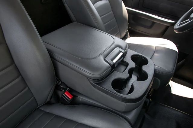 2017 RAM 1500 REGULAR CAB TRADESMAN PICKUP 2D 6 1/3 FT