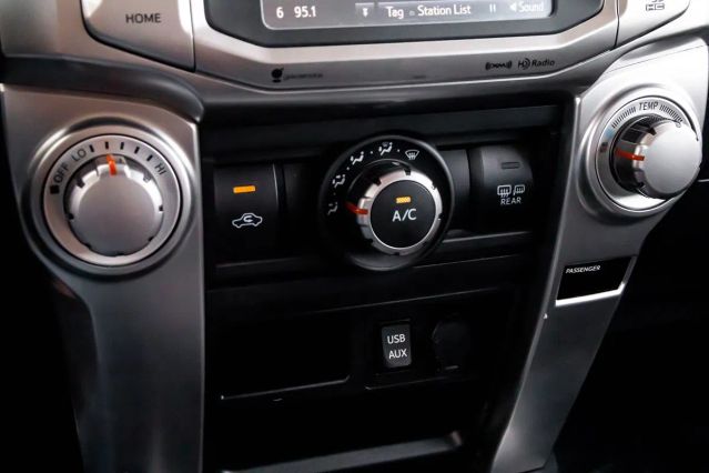 2016 TOYOTA 4RUNNER LIMITED SPORT UTILITY 4D