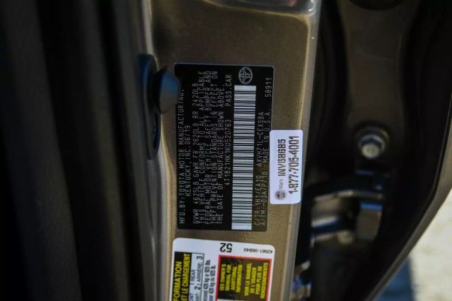 2019 TOYOTA CAMRY HYBRID SE SEDAN 4D
