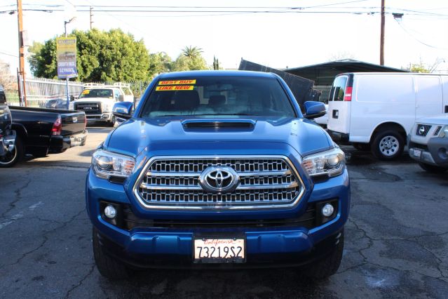 2016 TOYOTA TACOMA DOUBLE CAB TRD SPORT PICKUP 4D 6 FT