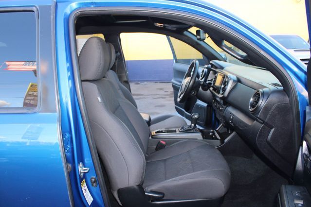 2016 TOYOTA TACOMA DOUBLE CAB TRD SPORT PICKUP 4D 6 FT
