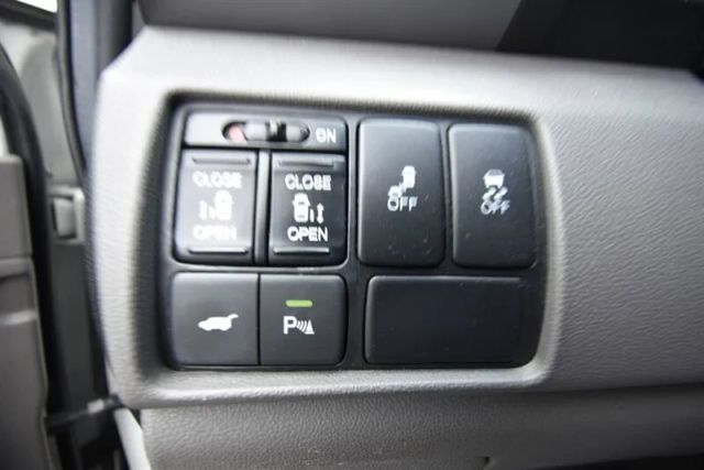 2011 HONDA ODYSSEY TOURING ELITE MINIVAN 4D