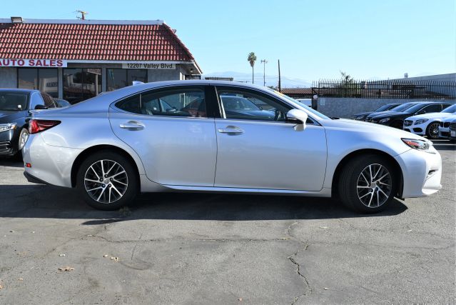 2016 LEXUS ES ES 350 SEDAN 4D