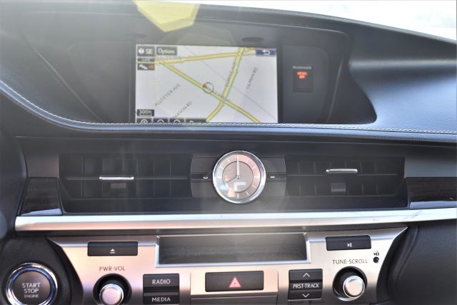 2016 LEXUS ES ES 350 SEDAN 4D