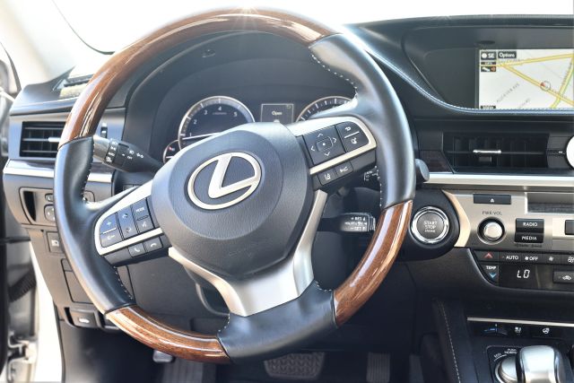 2016 LEXUS ES ES 350 SEDAN 4D