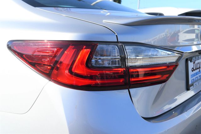 2016 LEXUS ES ES 350 SEDAN 4D