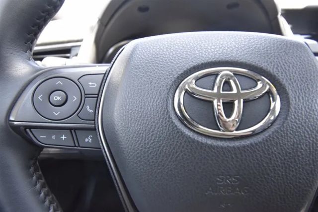 2013 TOYOTA PRIUS V FIVE WAGON 4D