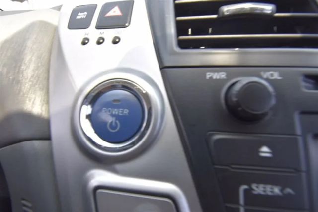 2013 TOYOTA PRIUS V FIVE WAGON 4D