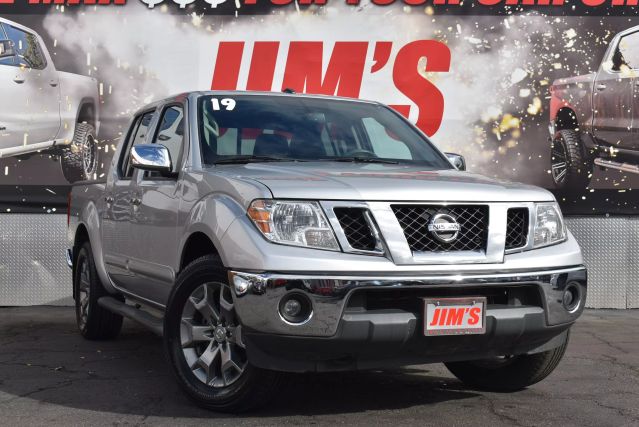 2019 NISSAN FRONTIER CREW CAB SL PICKUP 4D 5 FT