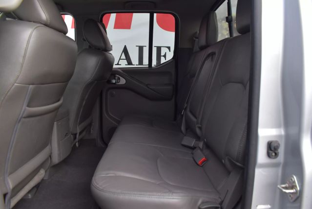 2019 NISSAN FRONTIER CREW CAB SL PICKUP 4D 5 FT