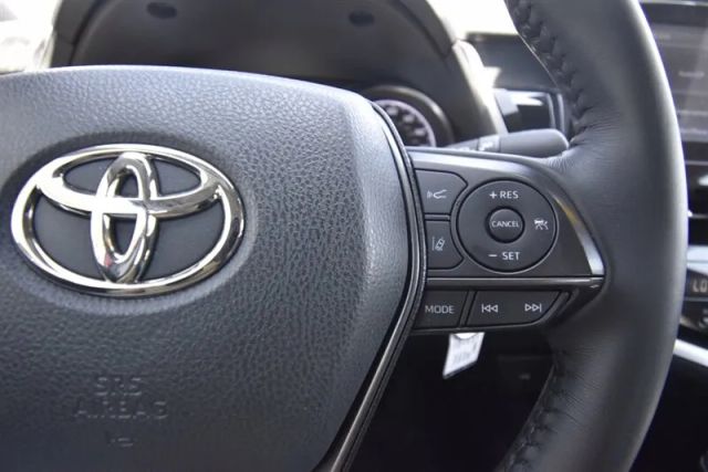 2013 TOYOTA PRIUS V FIVE WAGON 4D