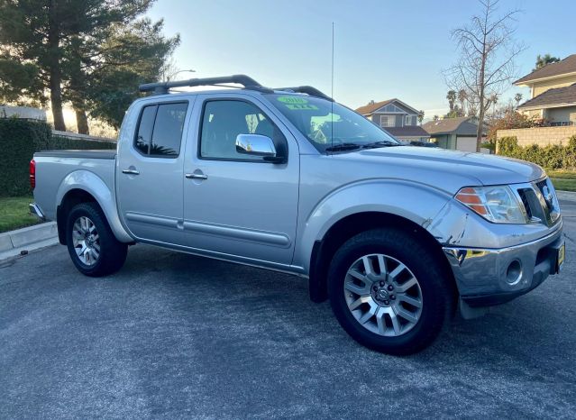 2010 NISSAN FRONTIER CREW CAB LE PICKUP 4D 5 FT