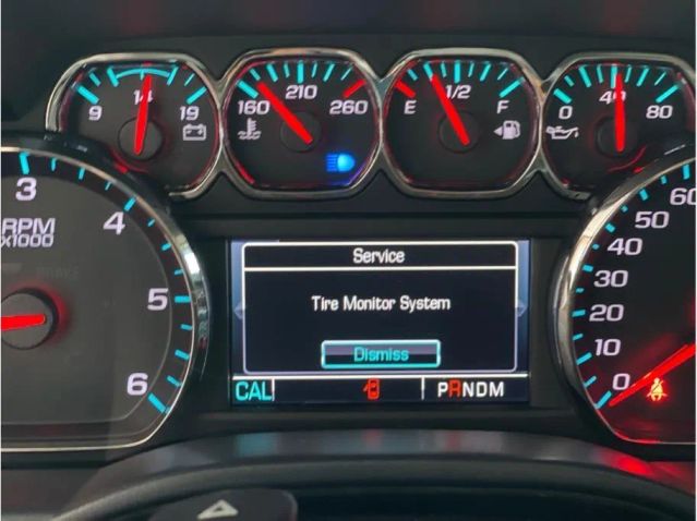 2015 CHEVROLET SILVERADO 1500 DOUBLE CAB LT PICKUP 4D 6 1/2 FT