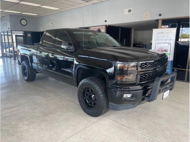 2015 CHEVROLET SILVERADO 1500 DOUBLE CAB LT PICKUP 4D 6 1/2 FT