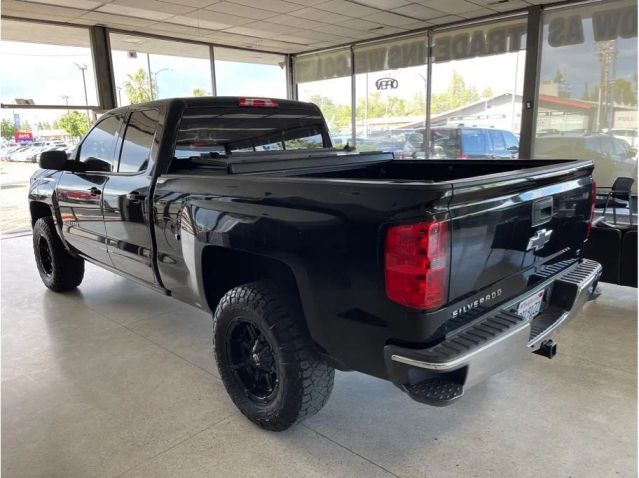 2015 CHEVROLET SILVERADO 1500 DOUBLE CAB LT PICKUP 4D 6 1/2 FT