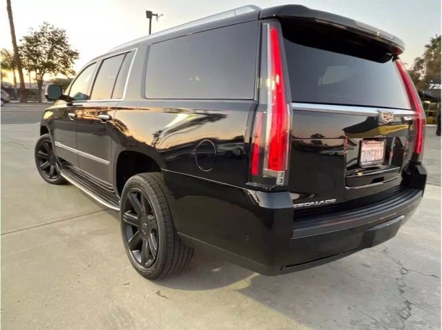2017 CADILLAC ESCALADE ESV LUXURY SPORT UTILITY 4D