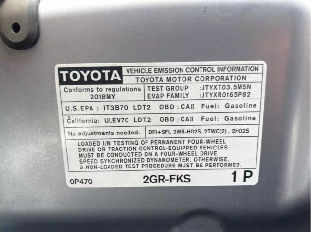2018 TOYOTA TACOMA DOUBLE CAB TRD SPORT PICKUP 4D 5 FT