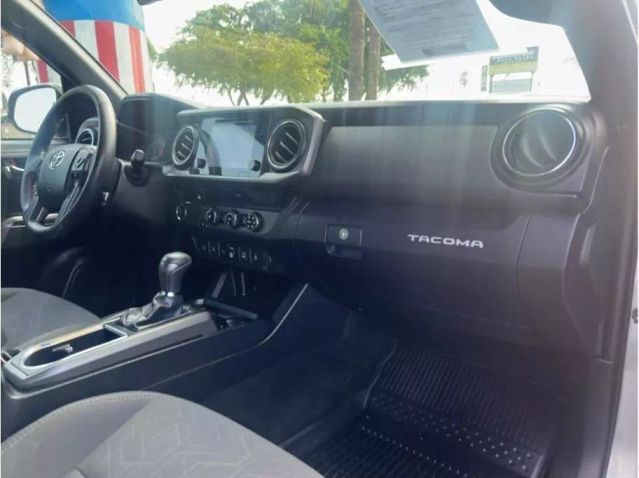 2018 TOYOTA TACOMA DOUBLE CAB TRD SPORT PICKUP 4D 5 FT