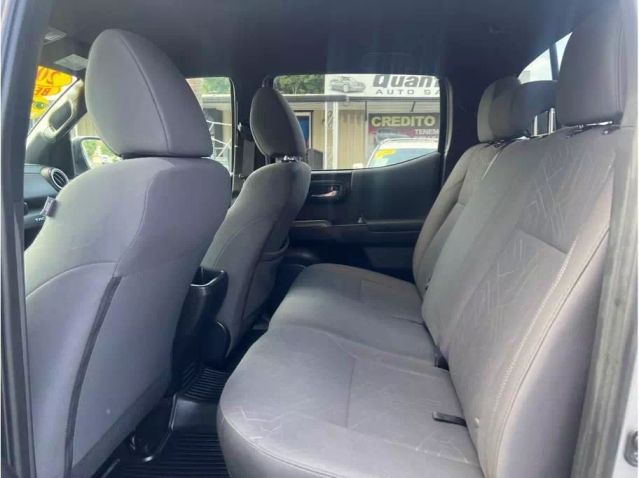 2018 TOYOTA TACOMA DOUBLE CAB TRD SPORT PICKUP 4D 5 FT
