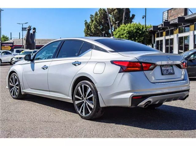 2021 NISSAN ALTIMA 2.5 PLATINUM SEDAN 4D