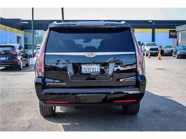 2017 CADILLAC ESCALADE ESV LUXURY SPORT UTILITY 4D