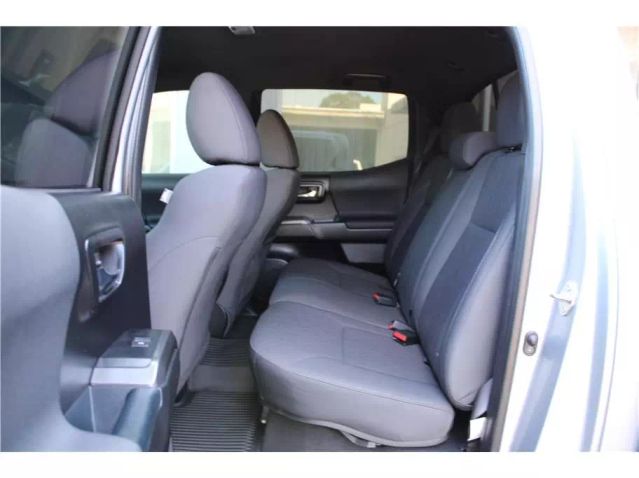 2018 TOYOTA TACOMA DOUBLE CAB TRD SPORT PICKUP 4D 5 FT