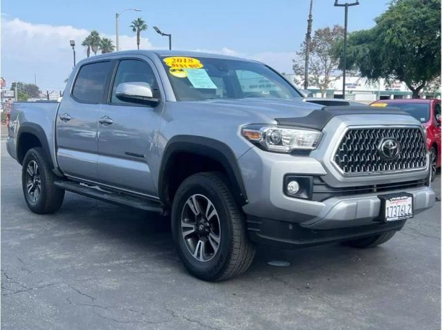 2018 TOYOTA TACOMA DOUBLE CAB TRD SPORT PICKUP 4D 5 FT