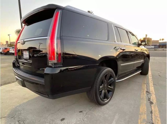 2017 CADILLAC ESCALADE ESV LUXURY SPORT UTILITY 4D