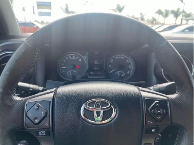 2018 TOYOTA TACOMA DOUBLE CAB TRD SPORT PICKUP 4D 5 FT