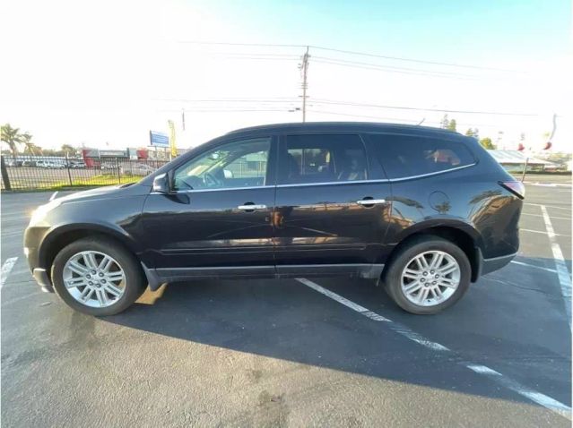 2015 CHEVROLET TRAVERSE LT SPORT UTILITY 4D