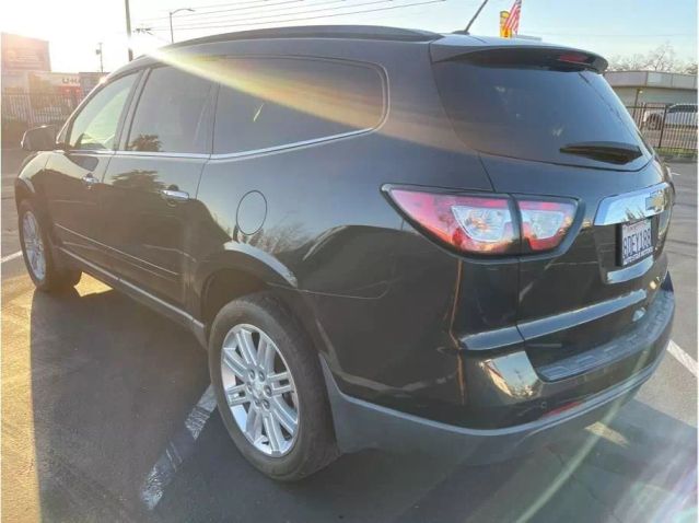 2015 CHEVROLET TRAVERSE LT SPORT UTILITY 4D