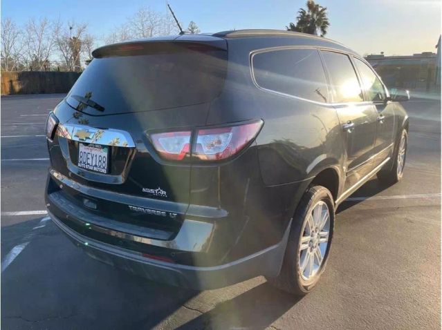 2015 CHEVROLET TRAVERSE LT SPORT UTILITY 4D