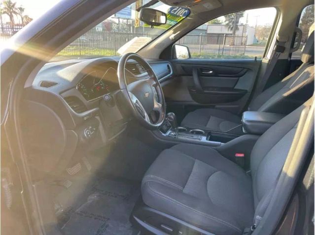 2015 CHEVROLET TRAVERSE LT SPORT UTILITY 4D