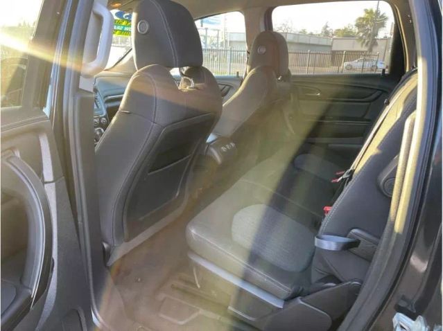2015 CHEVROLET TRAVERSE LT SPORT UTILITY 4D