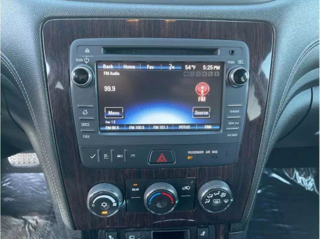 2015 CHEVROLET TRAVERSE LT SPORT UTILITY 4D