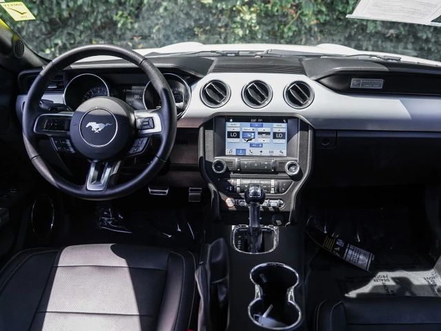 2017 FORD MUSTANG ECOBOOST COUPE 2D