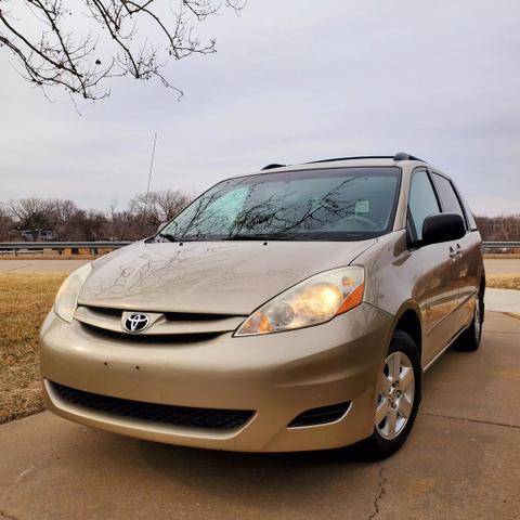 USED TOYOTA SIENNA 2007 for sale in Salina, KS | The Car ...