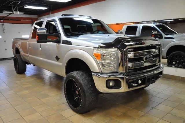 2011 FORD F350 SUPER DUTY CREW CAB