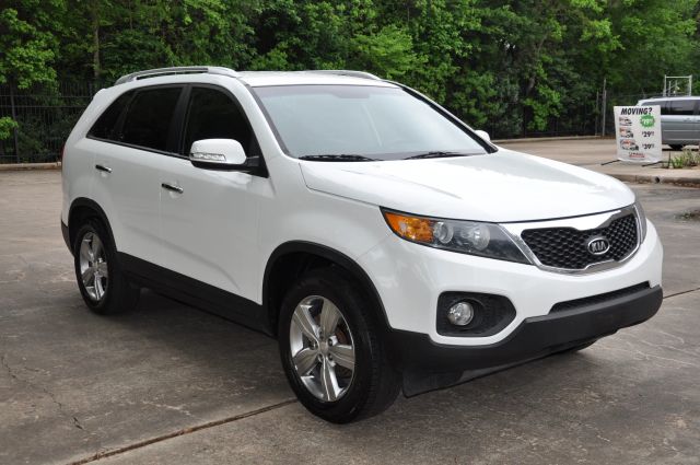2013 KIA SORENTO