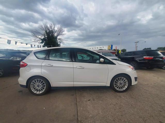 13 Ford C Max Hybrid Se Wagon 4d Westlake Financial