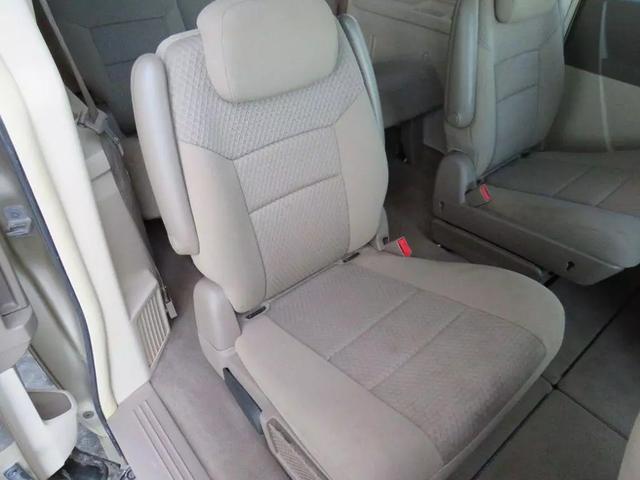 Used Chrysler Town Country 2010 For In Omaha Ne The Internet Car Lot - 2009 Chrysler Town And Country Seat Covers